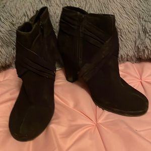 Ankle boots